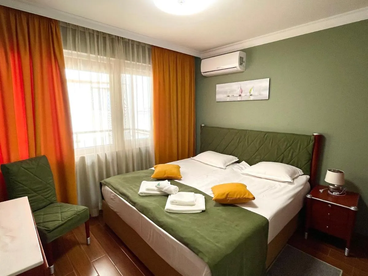 Art Green Boutique Hotel Warna