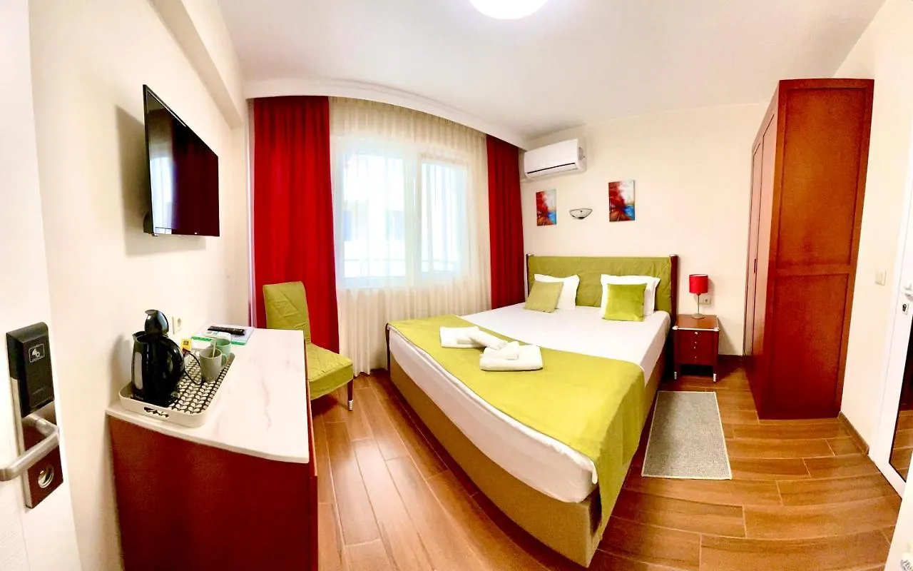 Art Green Boutique Hotel Warna 2*,