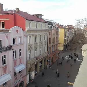 https://hostel-center-plovdiv.plovdiv-hotels.com