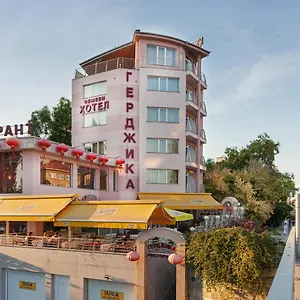 https://gerdjika-hotel-plovdiv.plovdiv-hotels.com