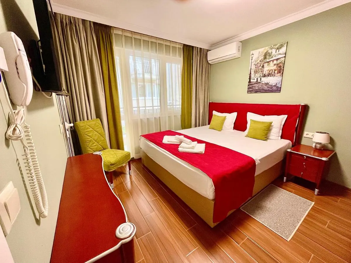 Art Green Boutique Hotel Varna 2*,  Bulgaria